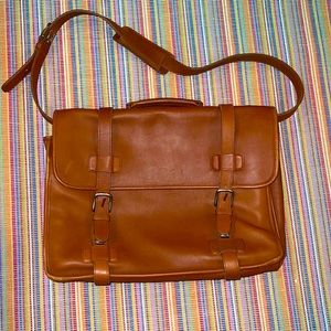 Vintage Y2K Coach Leather Messenger Style Bag in Caramel
